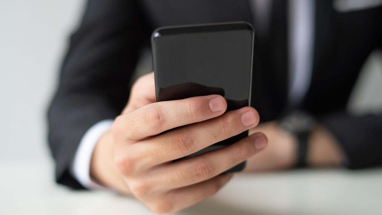 j2gOtL8pqfBYwy9ZoEZaDDv8hgi5o6E