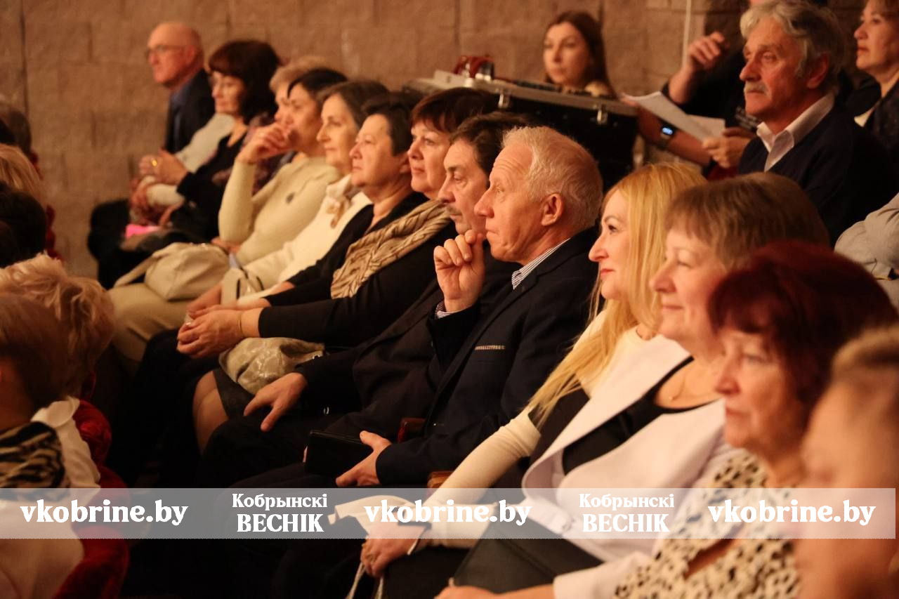 photo 2025 11 28 22 04 24 3 2