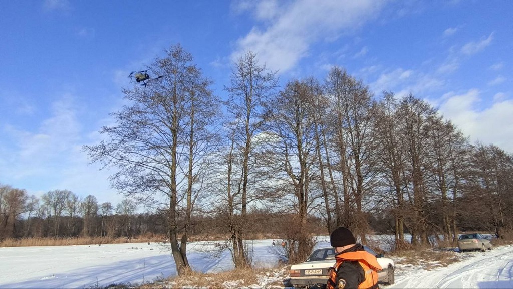 photo 5393523156573688389 y