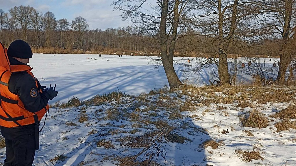 photo 5393523156573688392 y