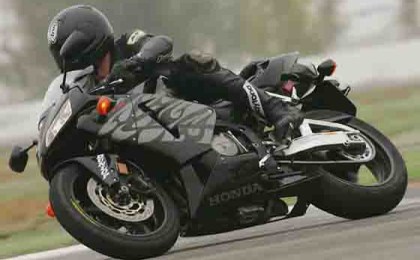 На территории республики с 15 по 29 апреля 2016 года проводится акция «Мотодвижение – без нарушений!»