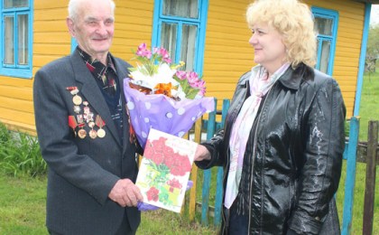 Они сражались за Родину: День рождения - в поверженном Берлине