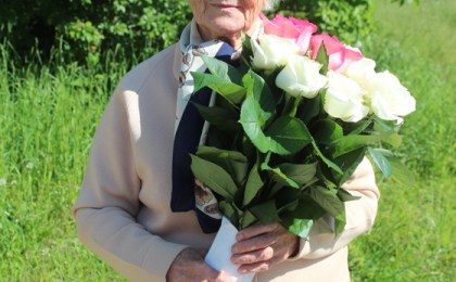 Заслуженная учительница БССР Надежда Антоновна Плотко в 90 лет выглядит так будто только что вернулась с уроков