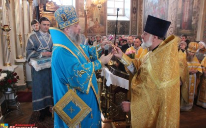 Престольный праздник Свято-Александро-Невского кафедрального собора совпал с 60-летием его настоятеля