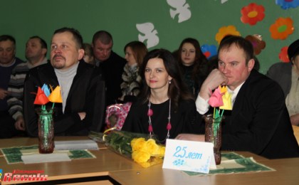 Вечер встречи выпускников разных лет в Верхолесской школе...