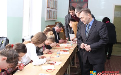 Опыт шестого школьного дня