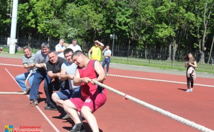 В Кобрине прошла спартакиада приурочненная ко дню работников физической культуры и спорта