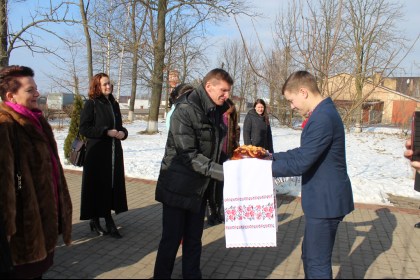 Чтобы народы стали ещё ближе