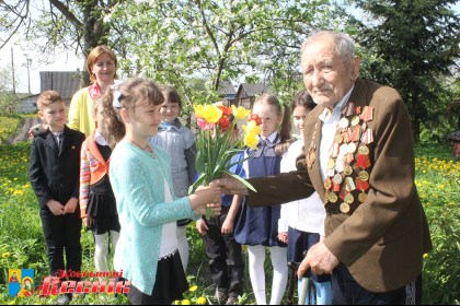 Кветкі для ветэранаў