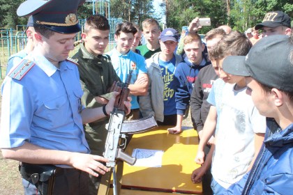 Как на Кобринщине защитников воспитывают