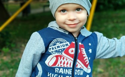 «Осталось только одно ушко и один шанс»:  поможем Кириллу слышать!