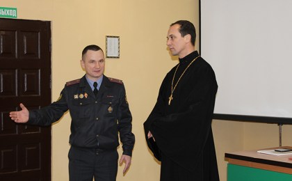 Теплые встречи в канун праздника