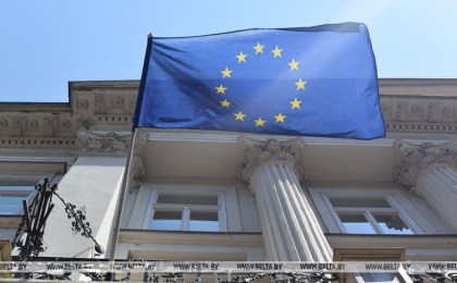 ЕС с 1 июля начнет открывать границы с 14 странами. Беларуси в их числе нет