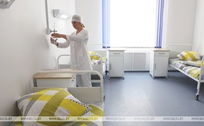 Белорусские больницы завершают переход к обычному режиму работы