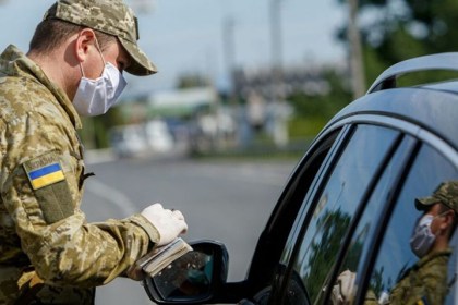 Украина отменила запрет на въезд в страну для иностранцев
