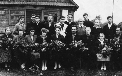 28 октября 2020 года директору Онисковичской средней школы Ефиму Горбичу исполнилось бы 90 лет...