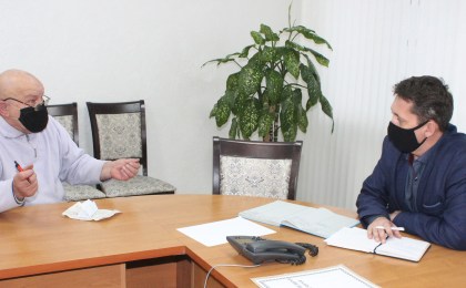 Сохранить спокойствие и мир. В общественной приемной Кобринского РИК продолжается прием граждан