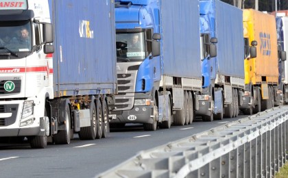 В зоне внимания ГАИ – транзитный транспорт