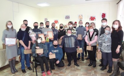 Трудовой коллектив GEFEST побывал в гостях у подопечных отделения дневного пребывания для инвалидов и граждан пожилого возраста Кобринского центра соцобслуживания