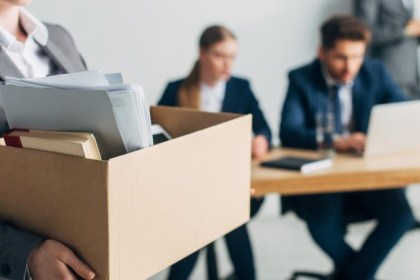 Случаи незаконного увольнения работников отмечаются Федерацией профсоюзов практически во всех отраслях