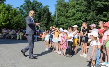 В Кобрине отпраздновали день молодёжи