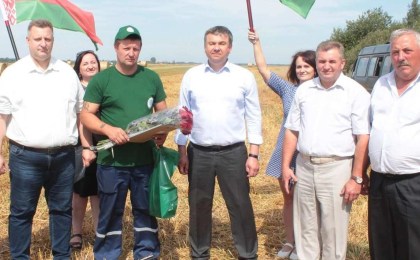 31 июля в Кобринском районе состоялось чествование первого в области водителя-двухтысячника