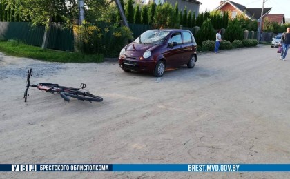 13 августа в Кобрине совершен наезд на 12-летнего велосипедиста
