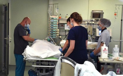 Пострадавшему от ожогов Артёму нужна помощь!