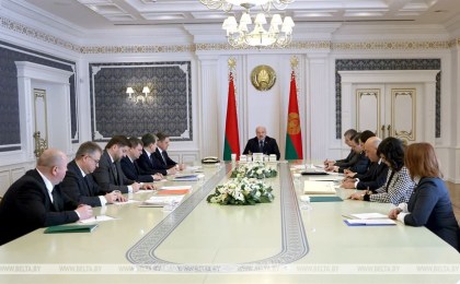 Александр Лукашенко: Беларусь не может и не должна проиграть в глобальной информационной войне