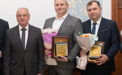 В числе победителей конкурса на звание «Лучший руководитель» – директор ОАО «Кобринский МСЗ» Руслан Чиботарь