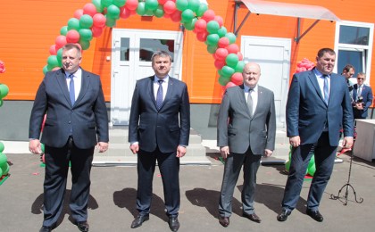 В ОАО «Батчи» Кобринского района торжественно открыли новый молочно-товарный комплекс «Девятки»