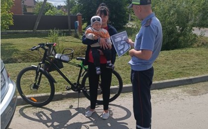 Сотрудники ОГАИ Кобринского РОВД провели профилактическую акцию «Безопасные педали»