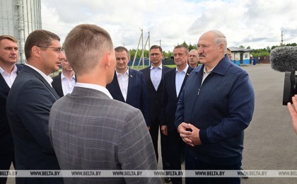 «Это пример создания нового хозяйства». Лукашенко о причинах приезда на Мядельщину