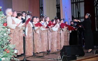 И благодать касается души: в Кобринском Дворце культуры прошёл традиционный рождественский концерт