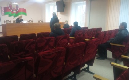 Выездное судебное заседание суда Кобринского района