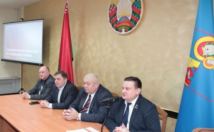 Политической партии – быть