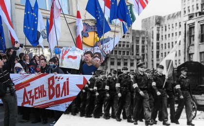 Авторская колонка Дмитрия Белова: День «воли» - с мечтой о холопьей доле