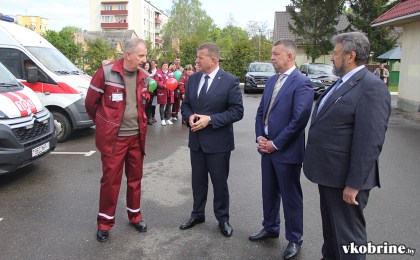 Кобринская станция скорой помощи получила новые автомобили