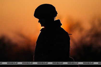 «Англосаксам больше не нужна собственная армия». Карнаухов о новом типе войны в Украине