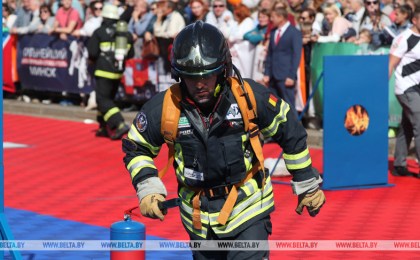 Более 70 человек поборются за звание сильнейшего пожарного-спасателя на соревнованиях в Бресте