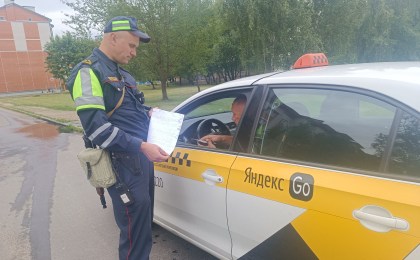 Под контролем ГАИ пешеходные переходы и перевозка пассажиров!