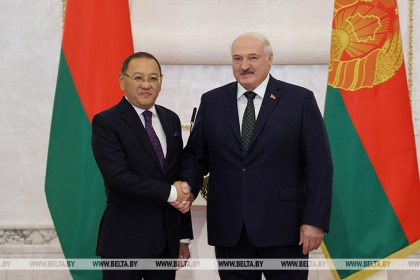 Лукашенко принял верительные грамоты послов 11 зарубежных стран