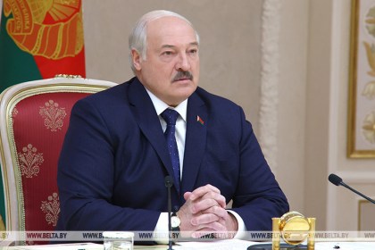Поддержка экспорта, опора в Сибири, предупреждение от разведки и ценность Содружества. Итоги недели Президента