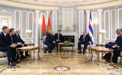 Лукашенко: экономическое сотрудничество Беларуси и Кубы должно соответствовать уровню политического