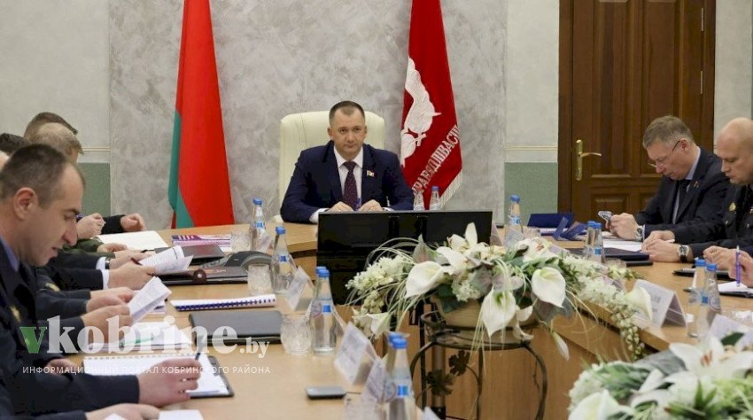 Кубраков проверил готовность ОВД к охране порядка во время новогодних праздников