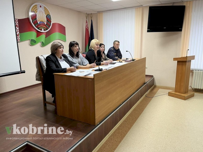 Семинар по работе с неблагополучными семьями прошёл на базе Кобринского РОВД