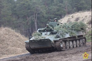 Гвардейцы 11-й мехбригады на базе Кобринского укрепрайона отработали ведение обороны