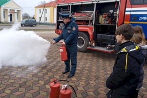 С целью предупреждения пожаров в аг. Дивин выступил представитель областного МЧС 