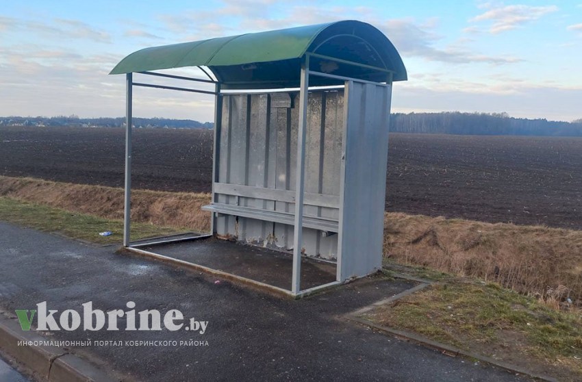 Какой должна быть хорошая остановка? Судя по отзывам кобринчан, не совсем такой, как конечная маршрута №5 на ул. Королева