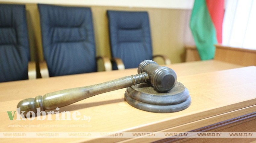 Рисовали граффити для наркомагазина за дозу: суд Кобринского района вынес приговор троим брестчанам